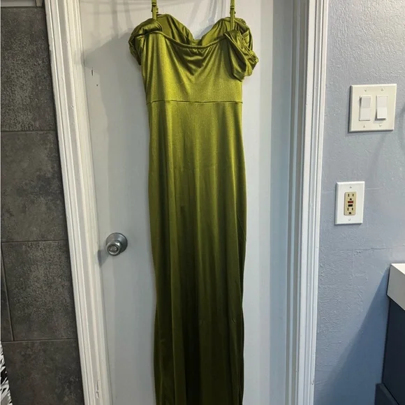 Popilush Shapewear Maxi Dress - Picture 2 of 4